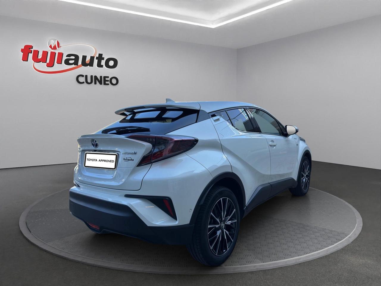 Toyota C-HR 1.8h Lounge 2wd e-cvt my18