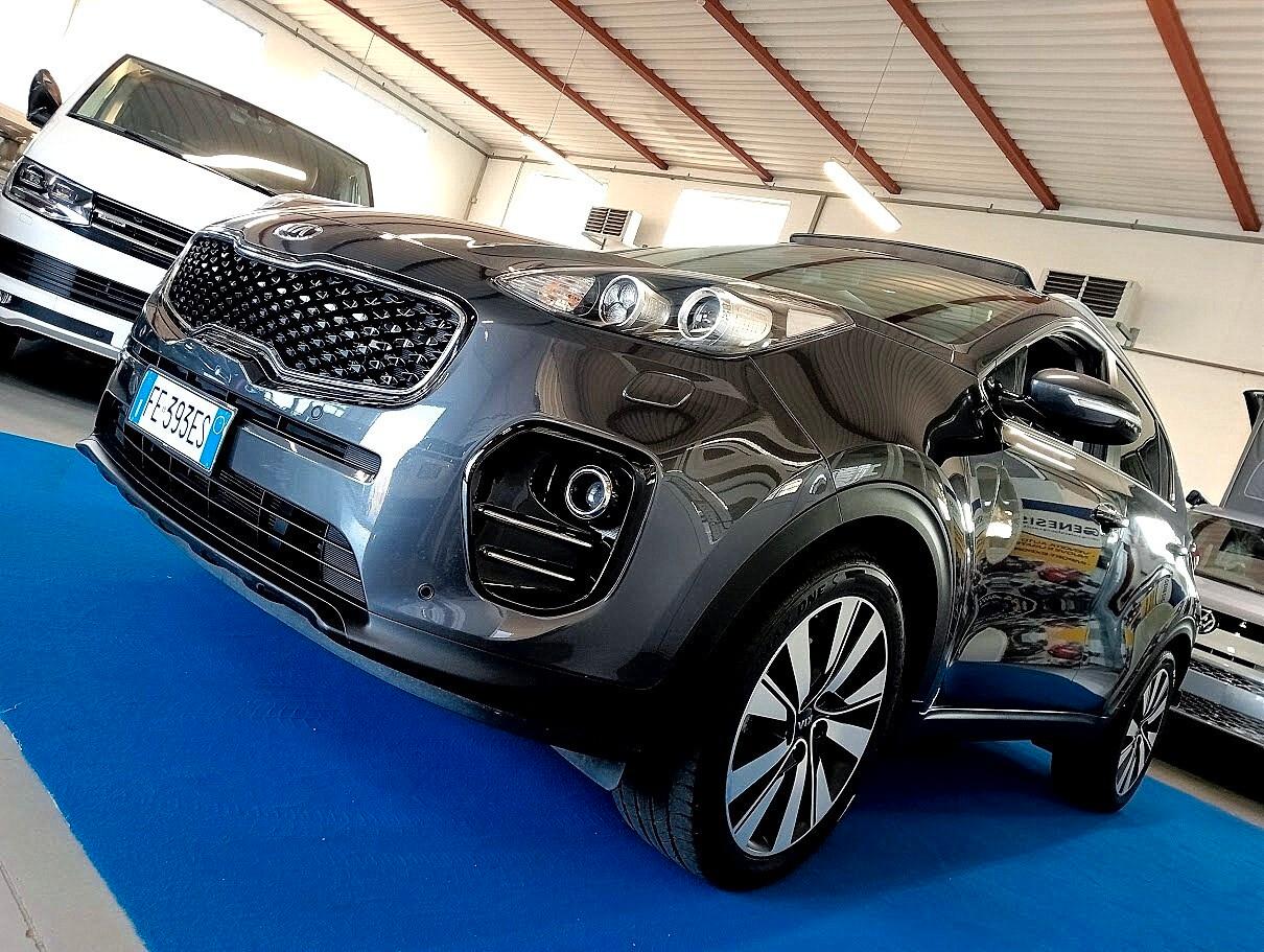Kia Sportage 1.7 CRDI TETTO GANCIO CAMERA LED 19" BELLISSIMA