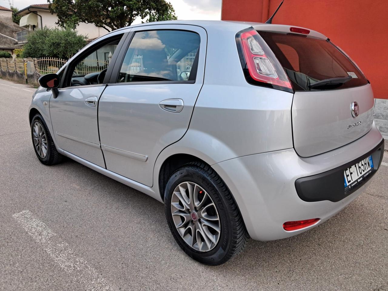 Fiat Punto Evo Punto Evo 1.4 5 porte Dynamic neopatentati