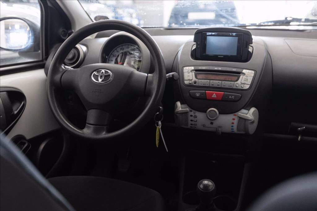 TOYOTA Aygo 5p 1.0 Active connect del 2013