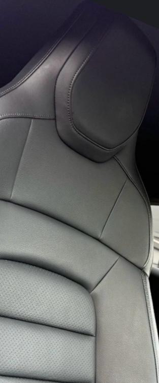 Porsche Taycan 4 Cross Turismo