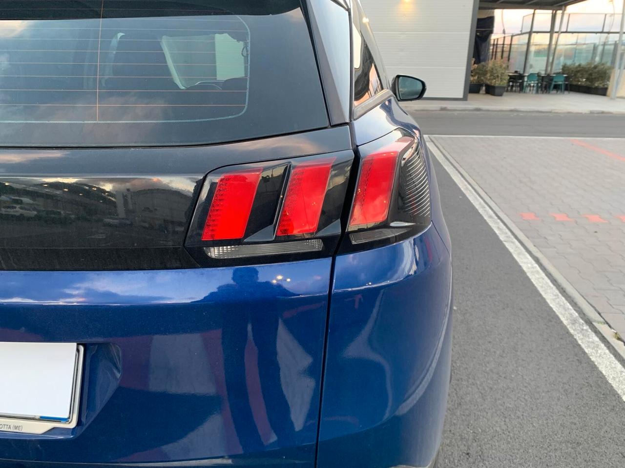 Peugeot 3008 BlueHDi 120 S&S Active