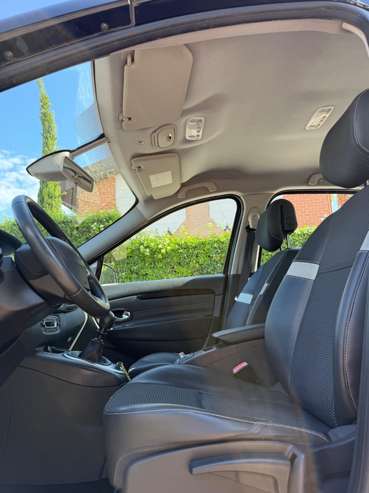 Renault Scenic Scénic X-Mod 1.6 dCi 130CV Dynamique