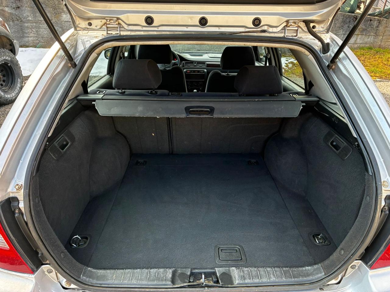 HONDA CIVIC 1.4i S BENZINA