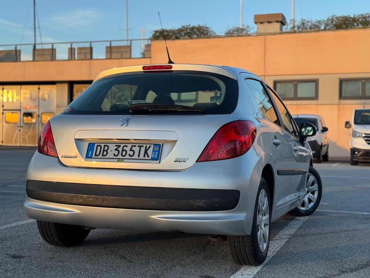 PEUGEOT 207 1.4 HDI NEO PATENTATI 1 PRO 12 MESI DI GARANZIA