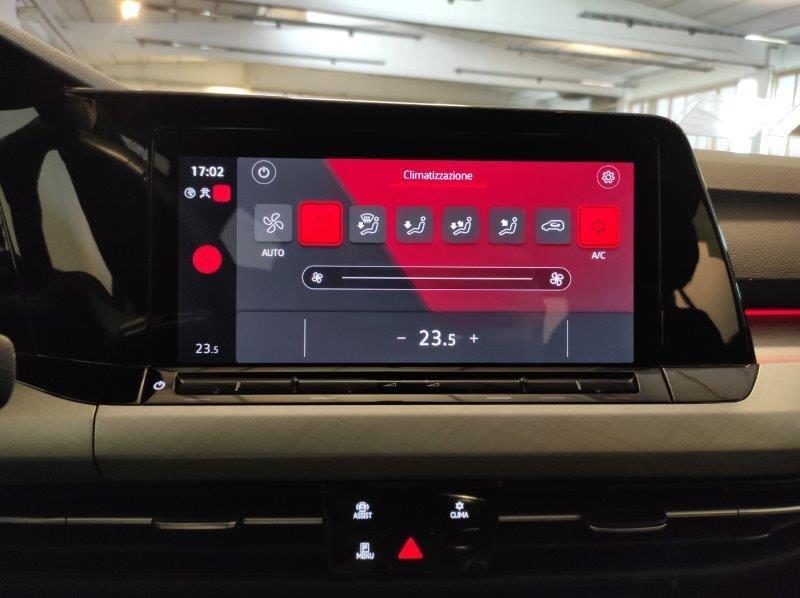 VOLKSWAGEN Golf 8ª serie - Golf 2.0 TDI 115 CV SCR Life