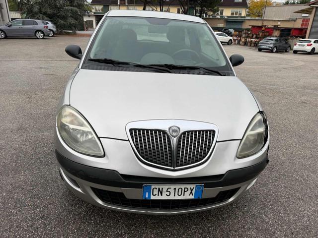 LANCIA Ypsilon 168,423km benzina/gpl 1.2 16V Argento