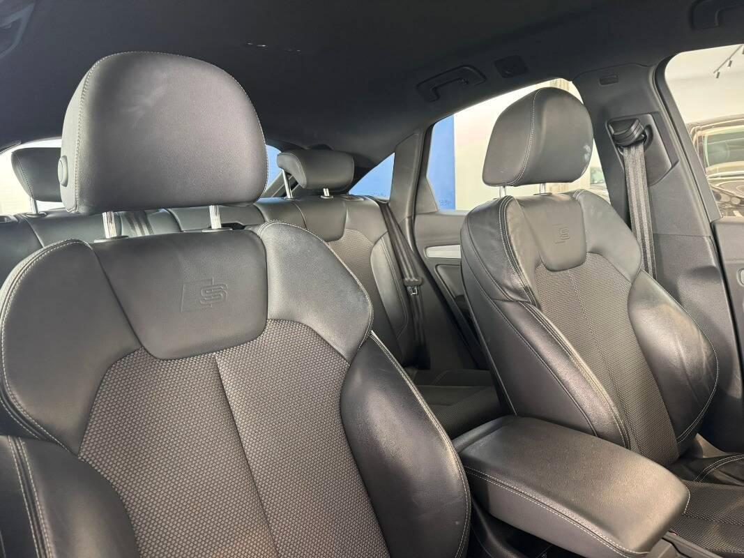 Audi Q5 Sportback 40 2.0 tdi mhev 12V S line Plus quattro s-tronic