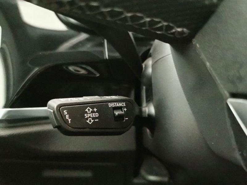 Audi Q3 45 1.4 tfsi e S Line Edition s-tronic