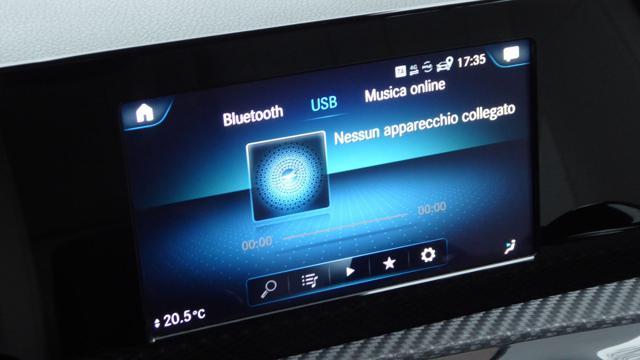 MERCEDES-BENZ A 180 d Automatic Business