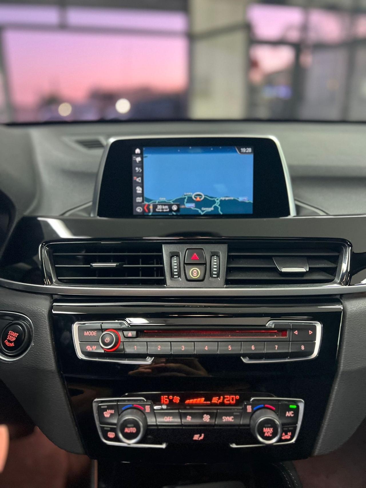 Bmw X1 sDrive18d xLine