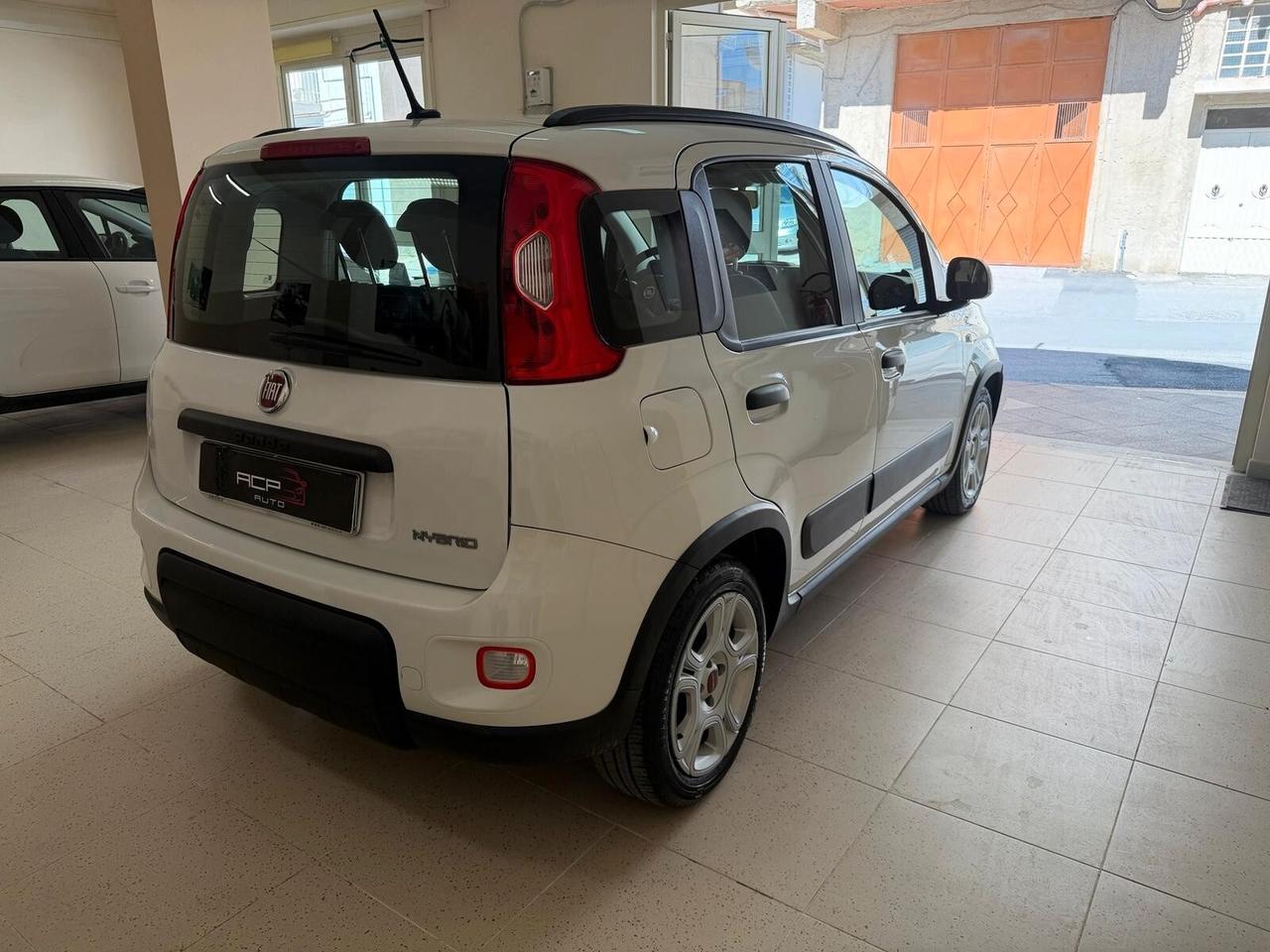 Fiat Panda Cross 1.0 FireFly S&S Hybrid