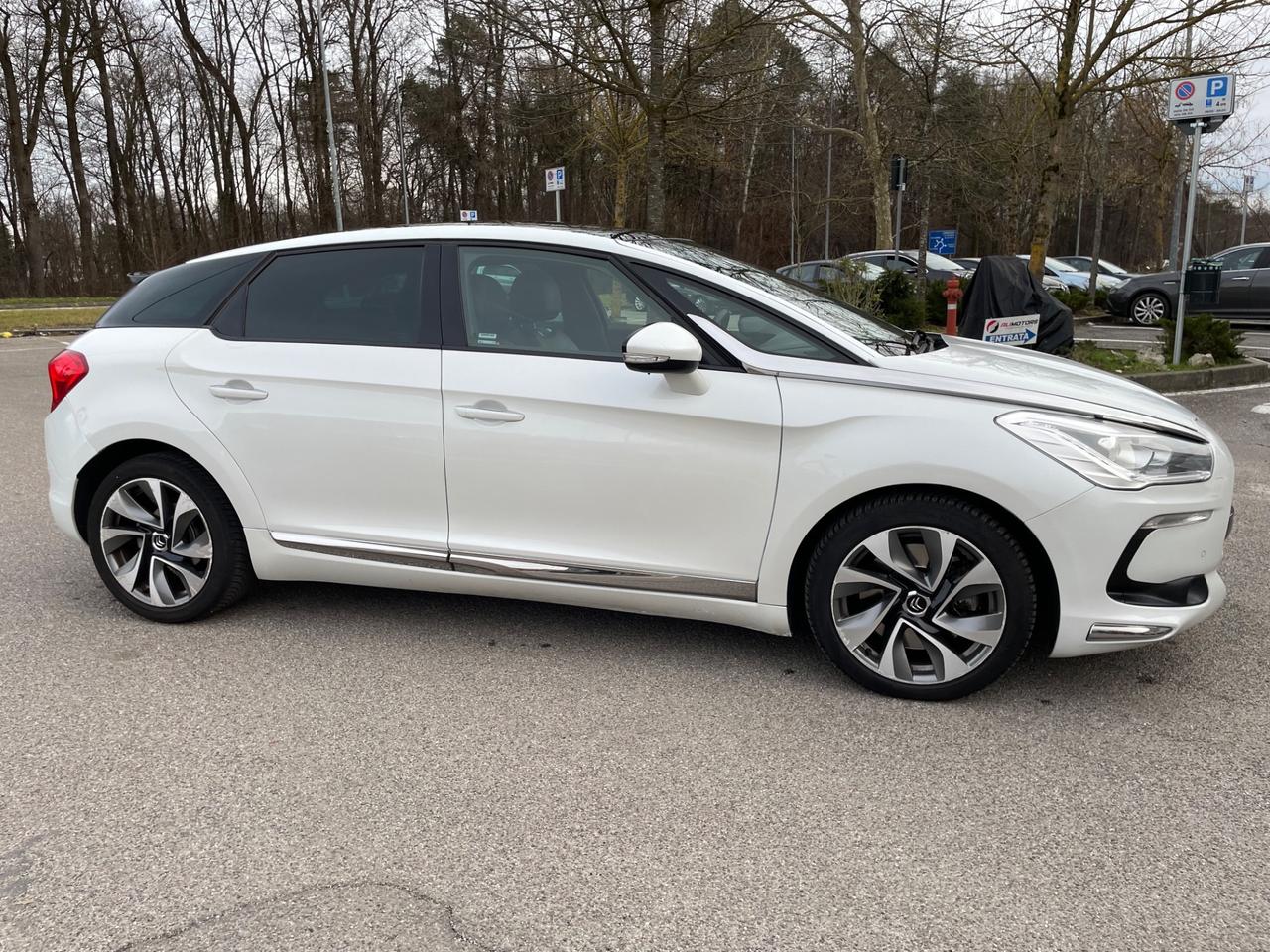 Ds DS5 5 2.0 HDi 160 aut. Sport Chic