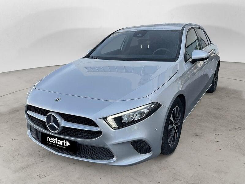 Mercedes-Benz Classe A 180 d 116 CV NAVI LED Business Extra