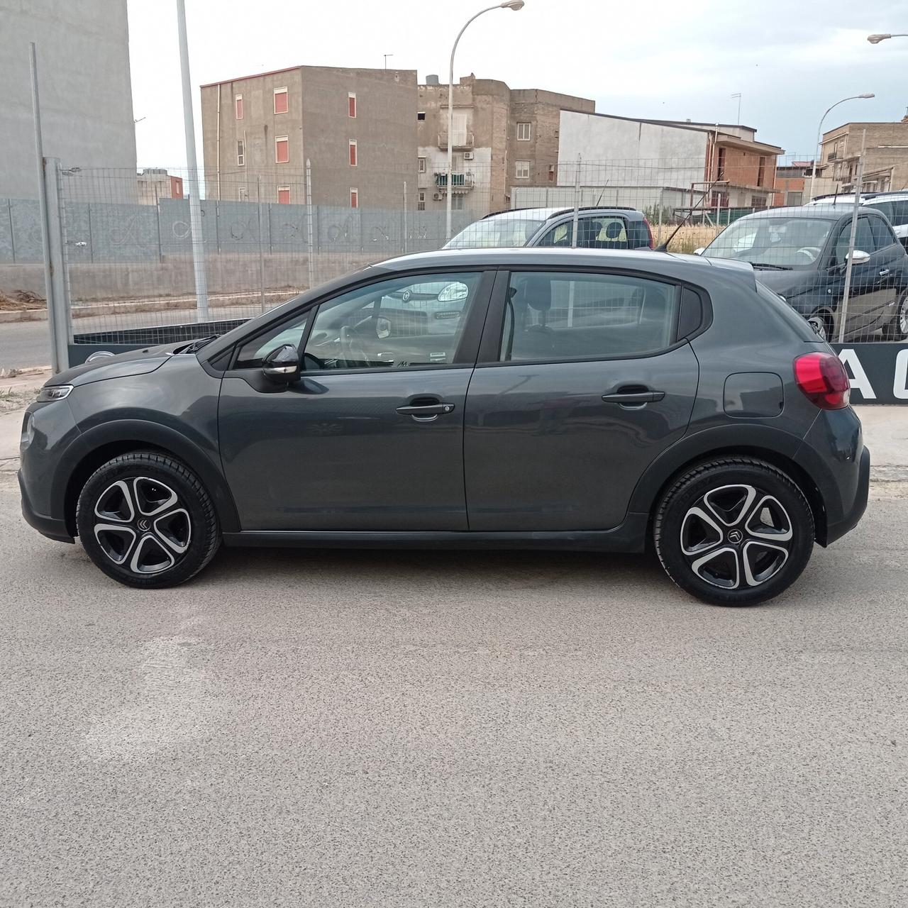 Citroen C3 PureTech 82 Live Edition