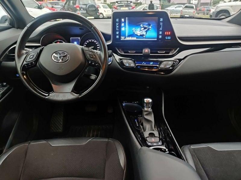 Toyota C-HR 1.8 Hybrid E-CVT Dynamic