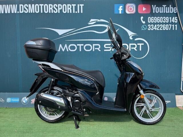 Honda SH 300 ABS GARANZIA PERMUTE UNICO PROPRIETARIO