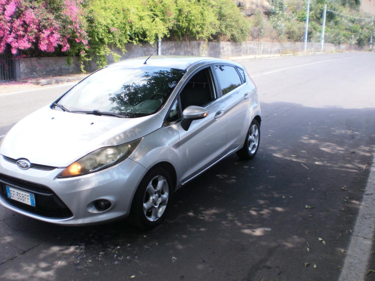 Ford Fiesta 1.2 82 CV 5 porte Titanium