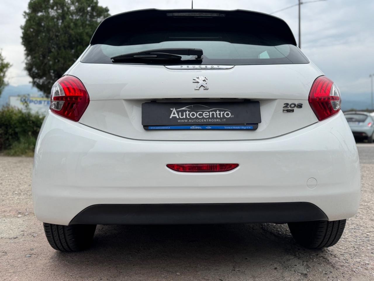 Peugeot 208 1.4 e-HDi 68 CV S&S robotizzato 5 porte Active