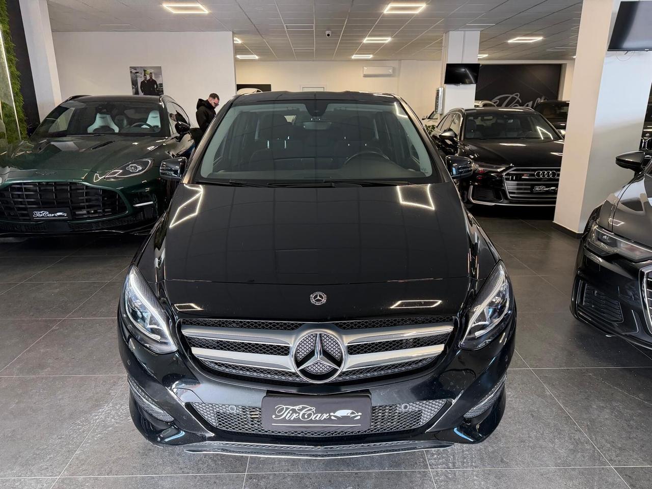 MERCEDES-BENZ CLASSE B160 SPORT 1.5 90CV NAVI OK NEOPATENTATI ANNO 2018