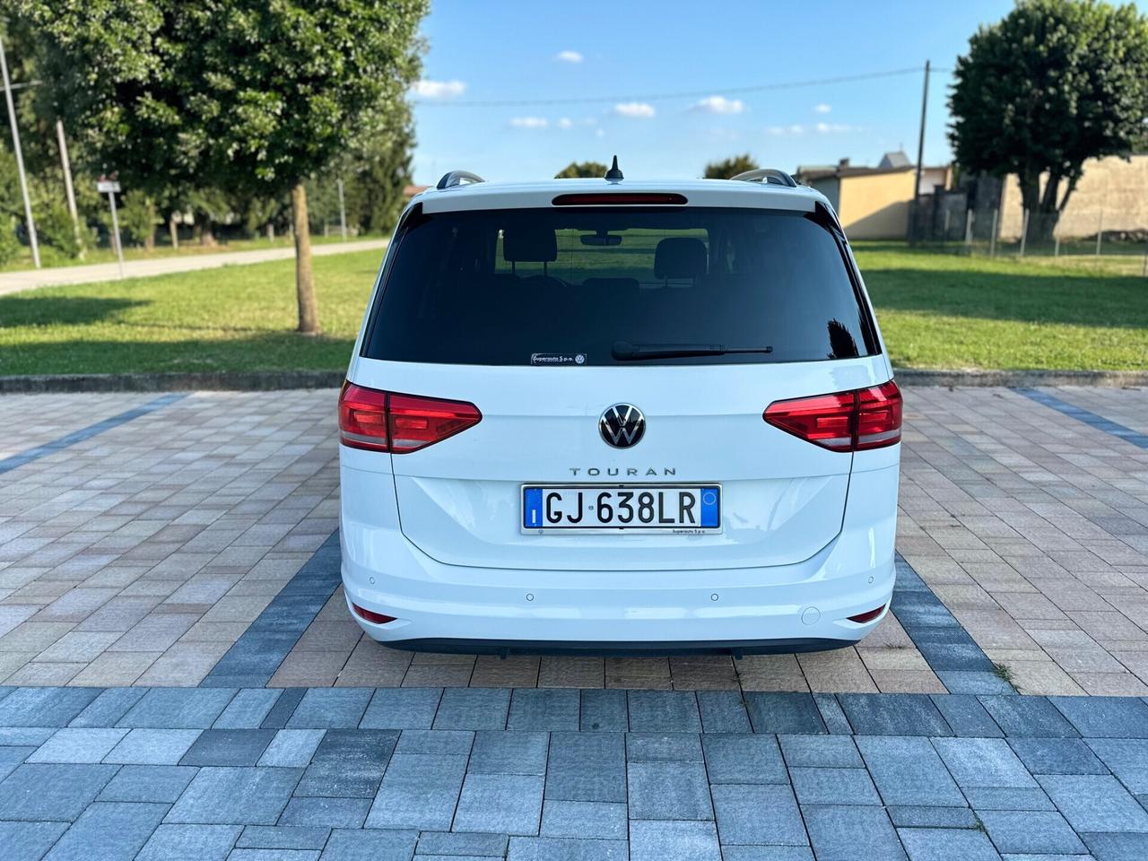 Volkswagen Touran 2.0 TDI 150 CV Executive BlueMotion 7POSTI