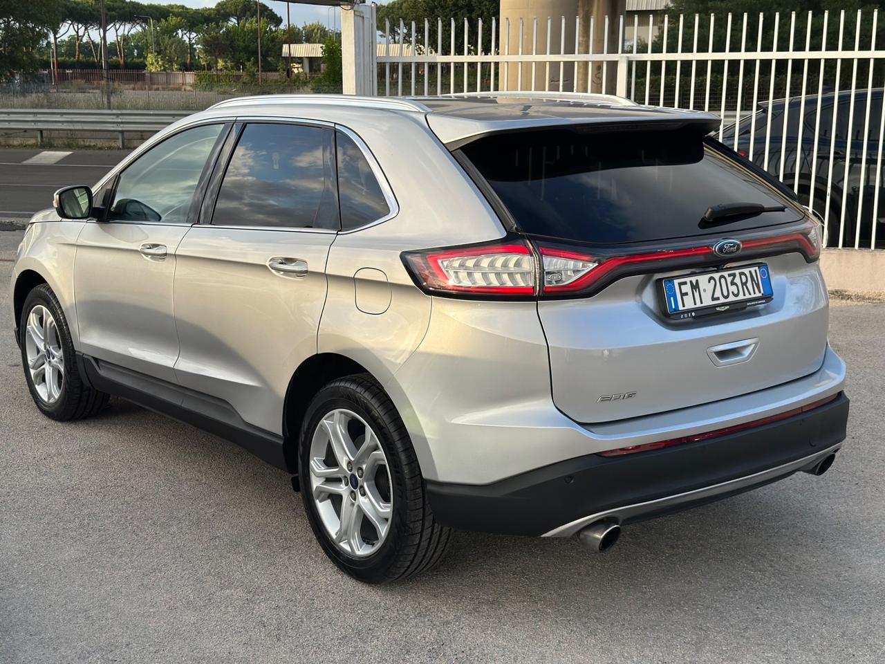 Ford Edge 2018 2.0 TDCI 210 CV AWD AUTOM. Titanium