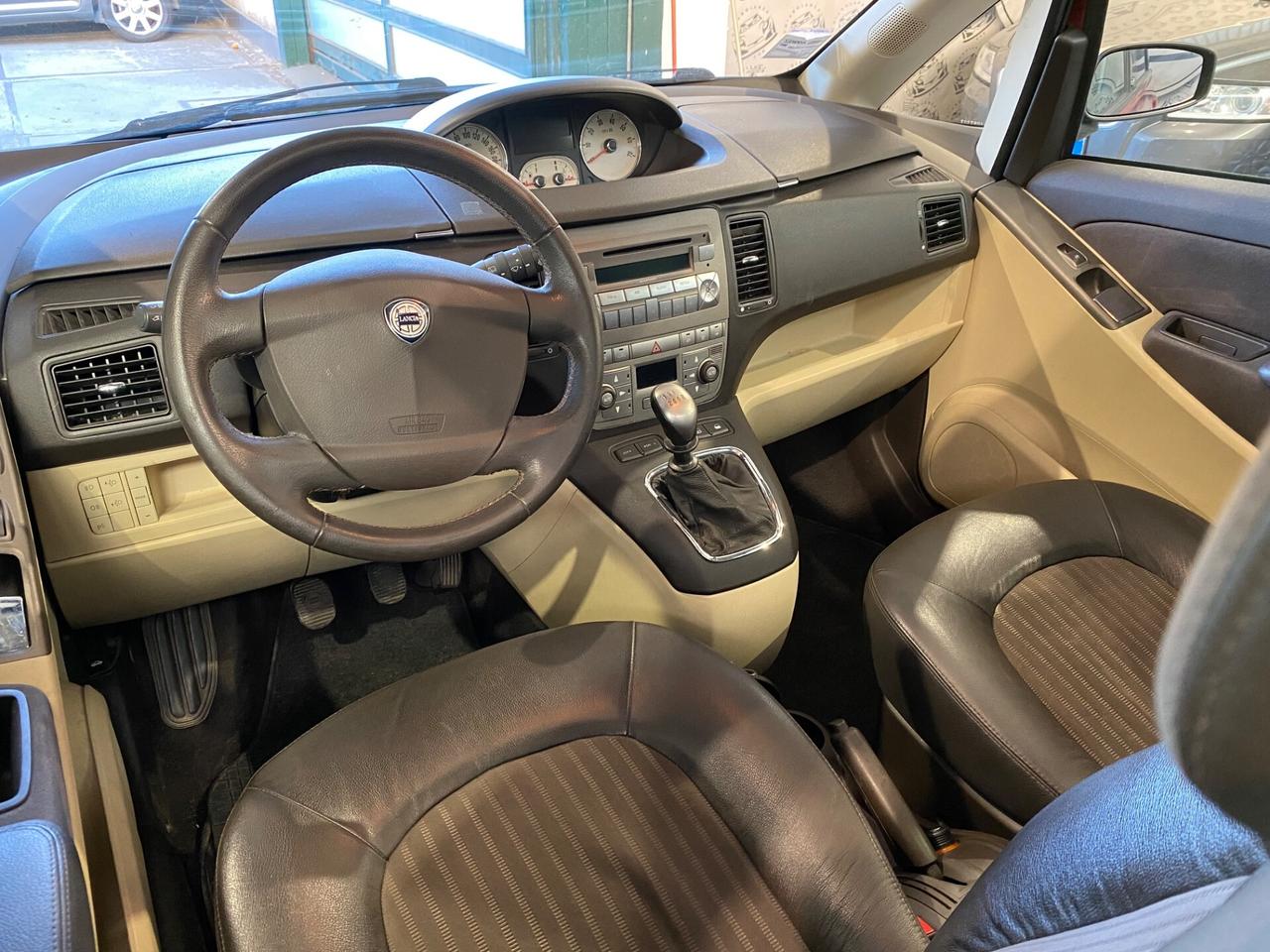 Lancia MUSA 1.4 16V 79MILA KM Platino Plus