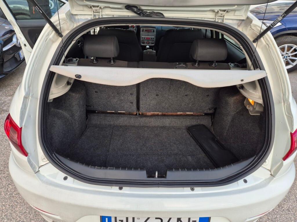 Alfa Romeo 147 1.9 JTDM 120cv 5 porte Progression