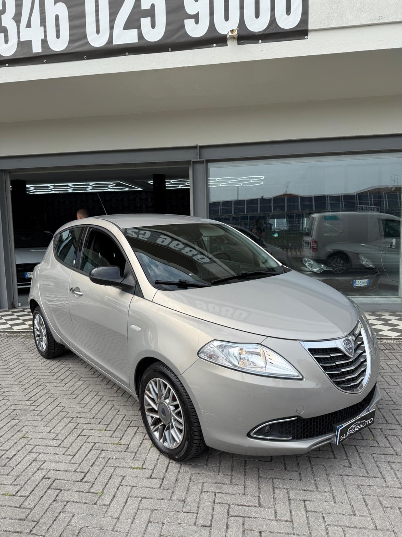 Lancia Ypsilon 1.2 69 CV 5 porte GPL Ecochic Gold