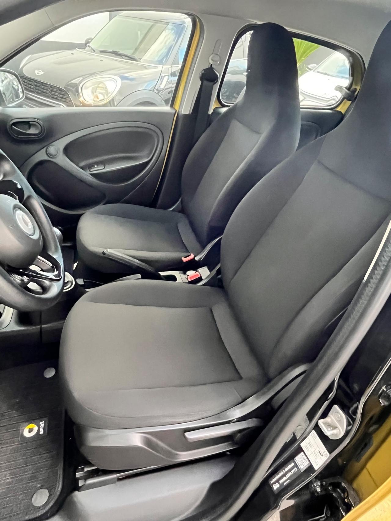 Smart ForFour 70 1.0 Youngster