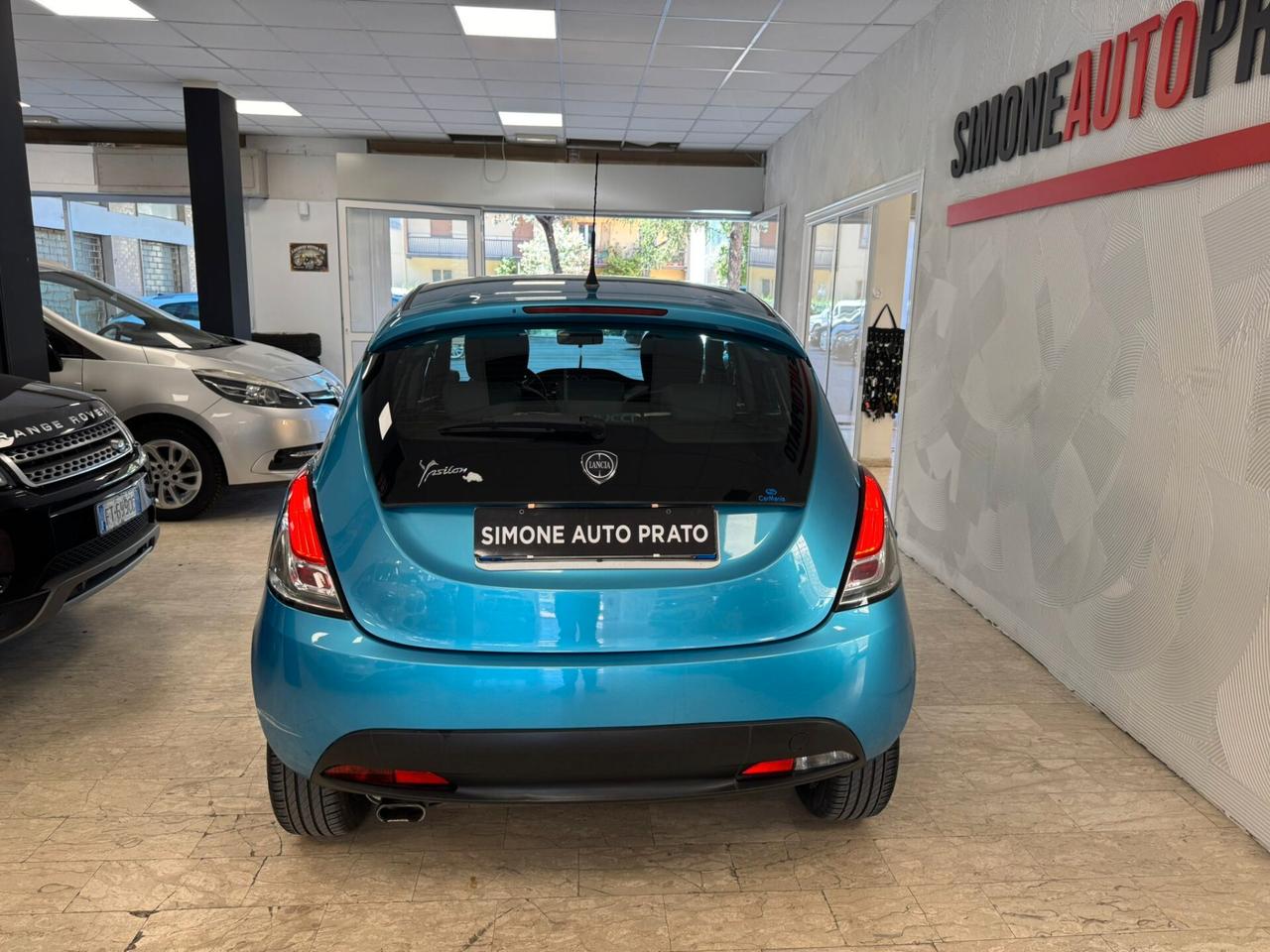 Lancia Ypsilon 1.2 69 CV 5 porte GPL Ecochic Gold -neopatentati