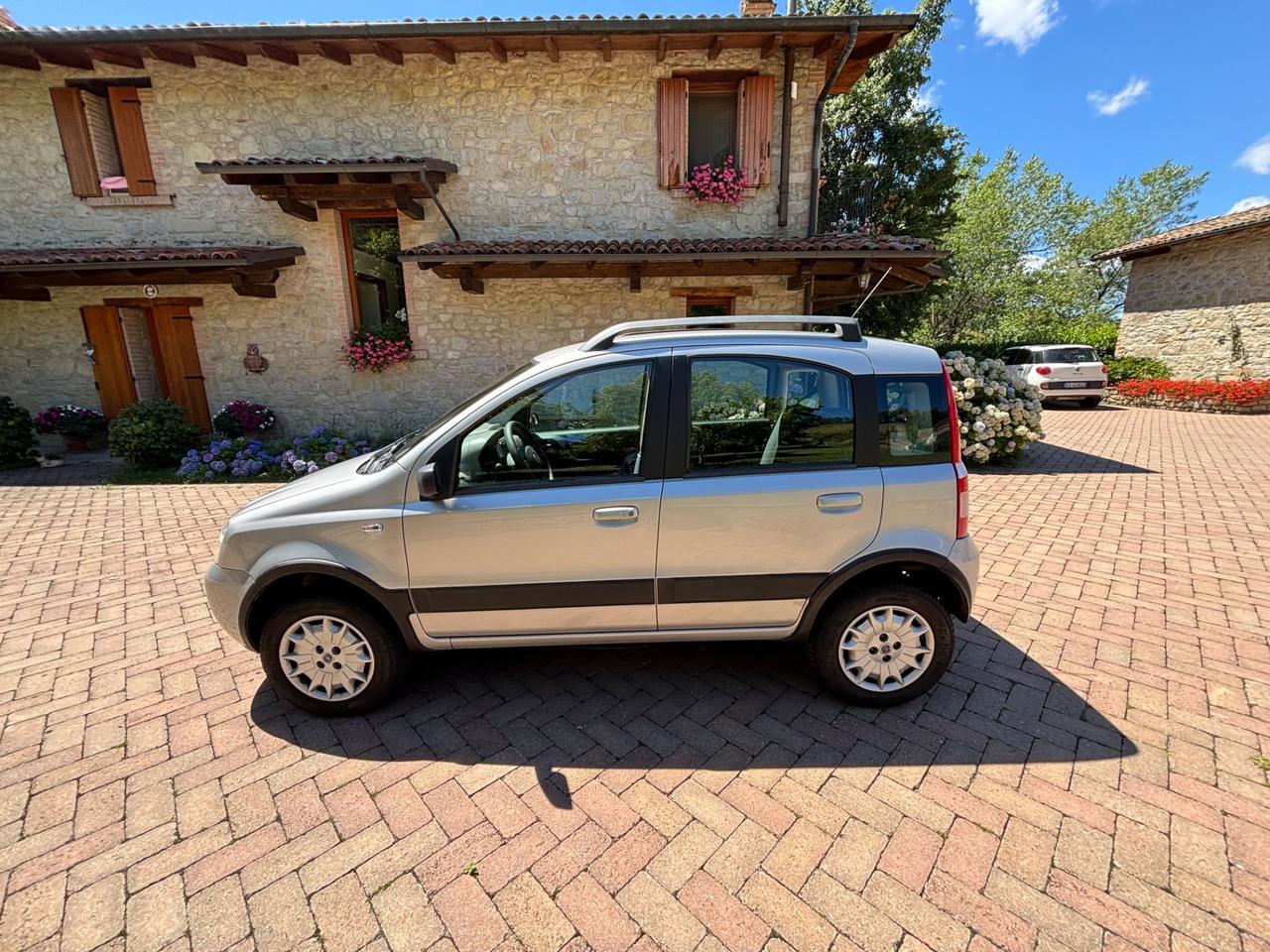 Fiat Panda 1.2 4x4 Climbing OK NEOPATENTATI