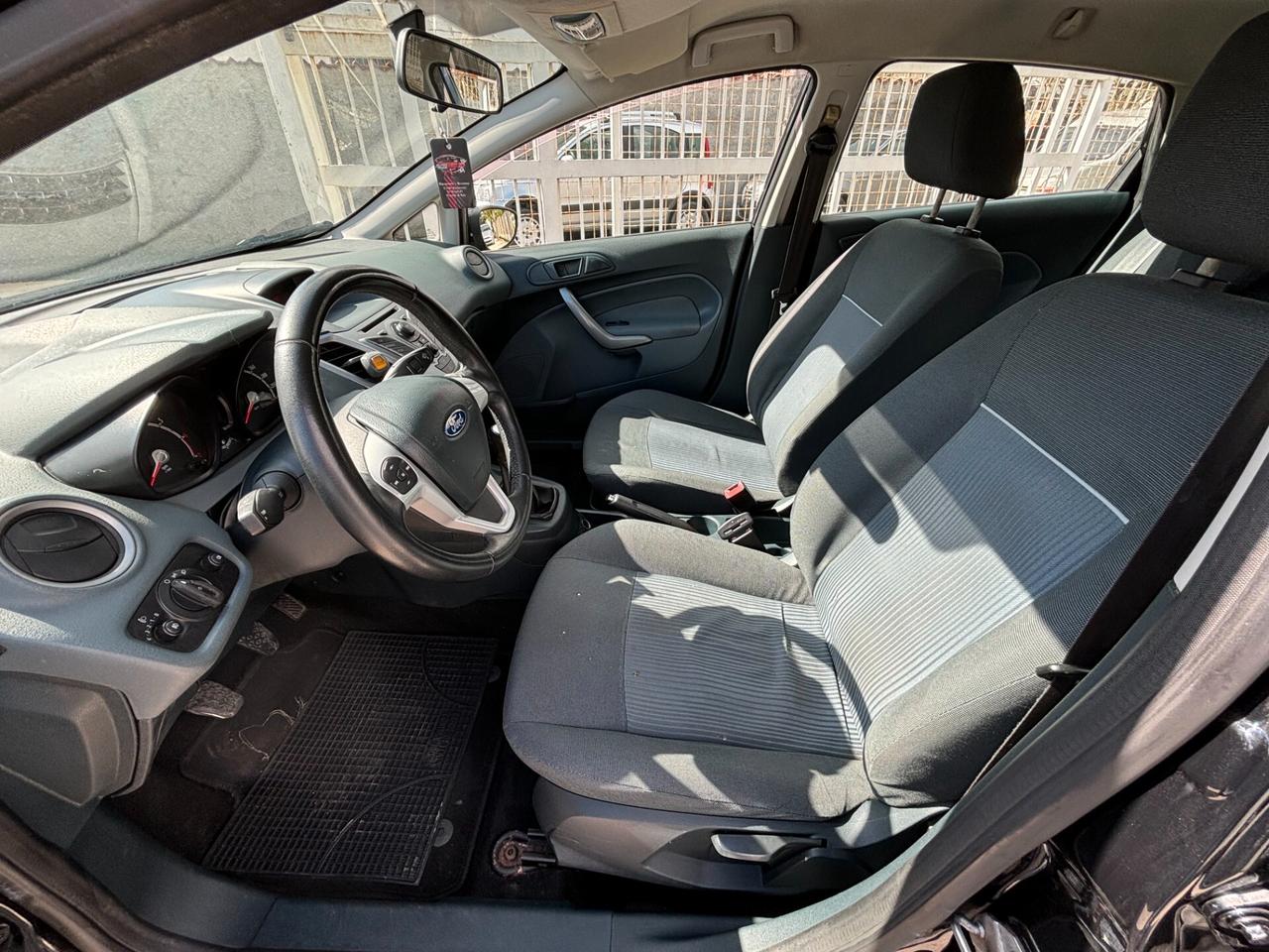 FORD FIESTA 1.2 BENZ 60CV