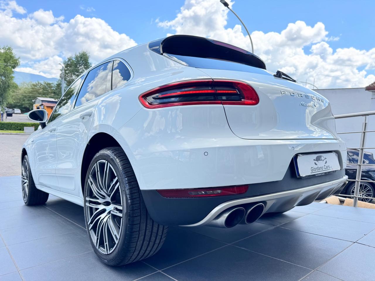 Porsche Macan 3.0 S Diesel 250cv da vetrina in garanzia