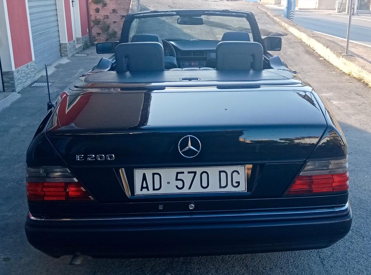 Mercedes-benz E 200 Cabriolet-1995