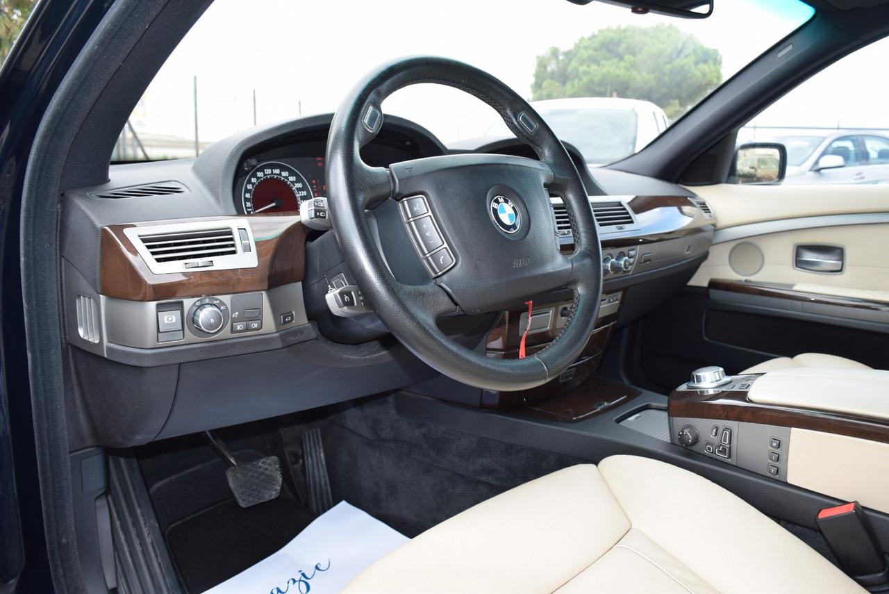 Bmw 730 730d 231CV AUT. FULL NAVI PELLE CRUISE SENSORI