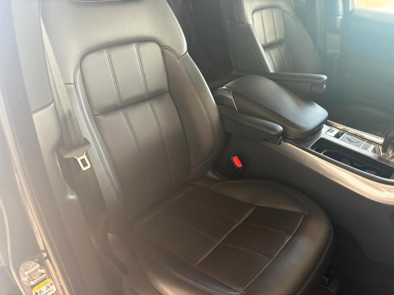 Land Rover Range Sport 3.0D l6 249 CV HSE Dynamic Stealth
