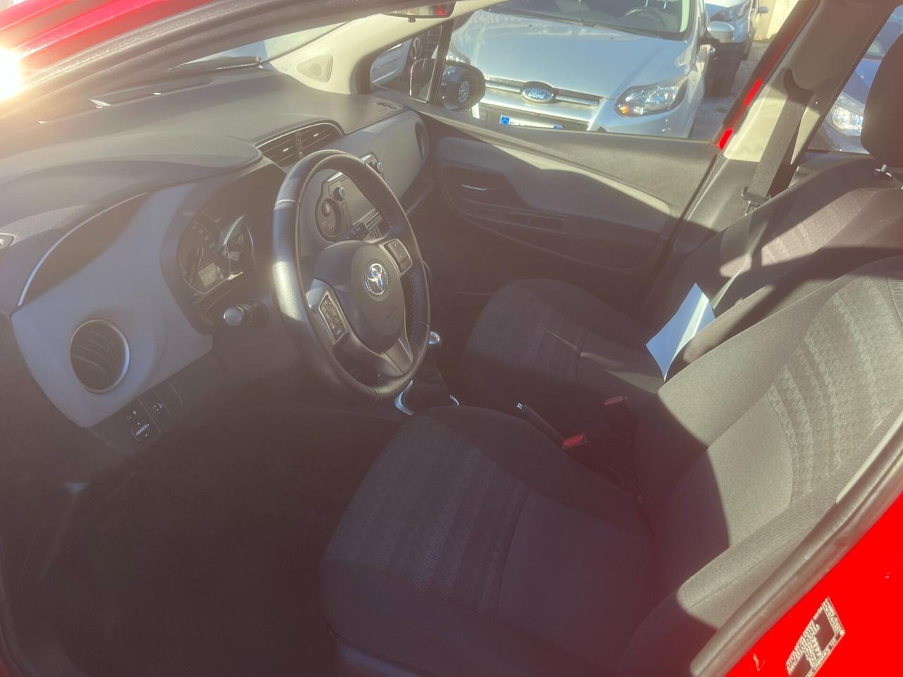 Toyota Yaris 1.0 5 porte Lounge