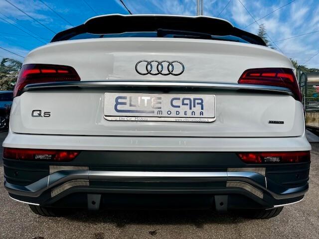 Audi Q5 Sportback 40 2.0 tdi mhev 12V S line quattro s-tronic