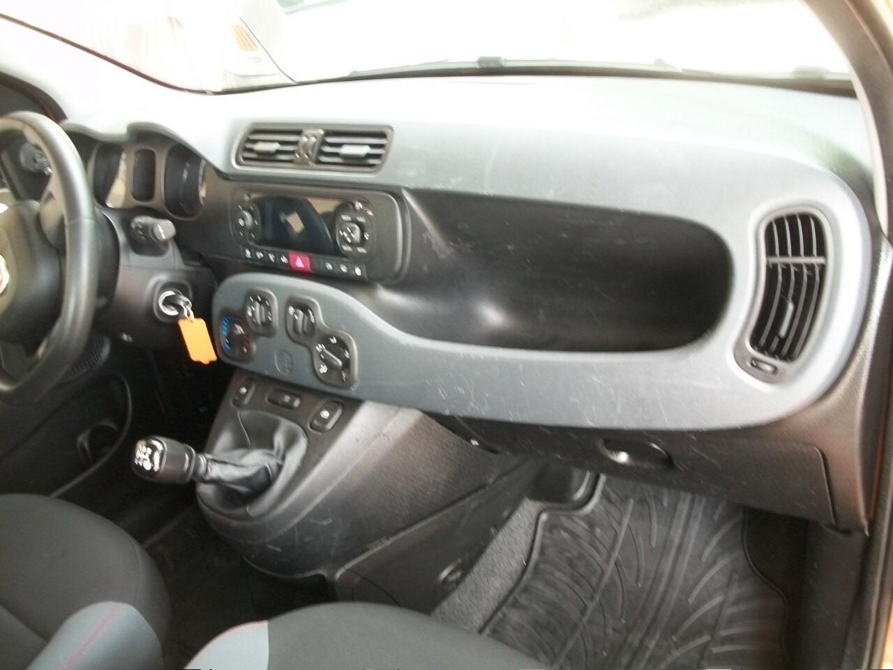 Fiat Panda 1.2 EasyPower Lounge NATA GPL DALLA CASA FIAT GARANZIA UN ANNO KM 76131,00