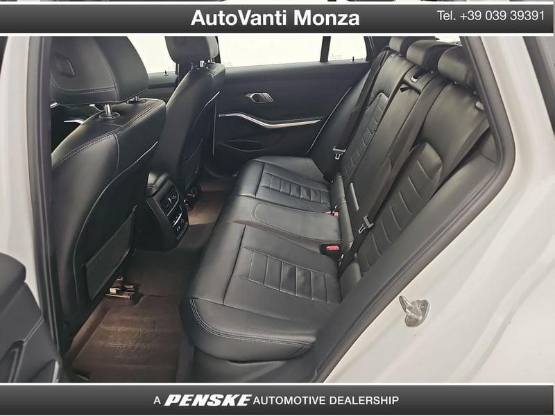 BMW Serie 3 320d Touring mhev 48V xdrive Luxury auto