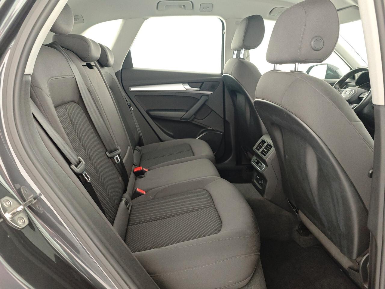Audi Q5 - 40 TDI 204 CV quattro S tronic Business Advanced