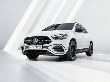MERCEDES-BENZ GLA 200 Automatic AMG Line Premium