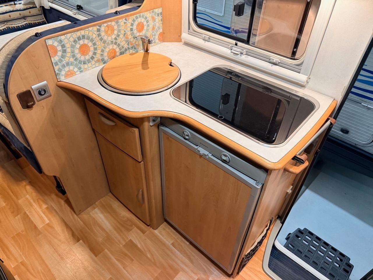 CAMPER MCLOUIS GLEN 560