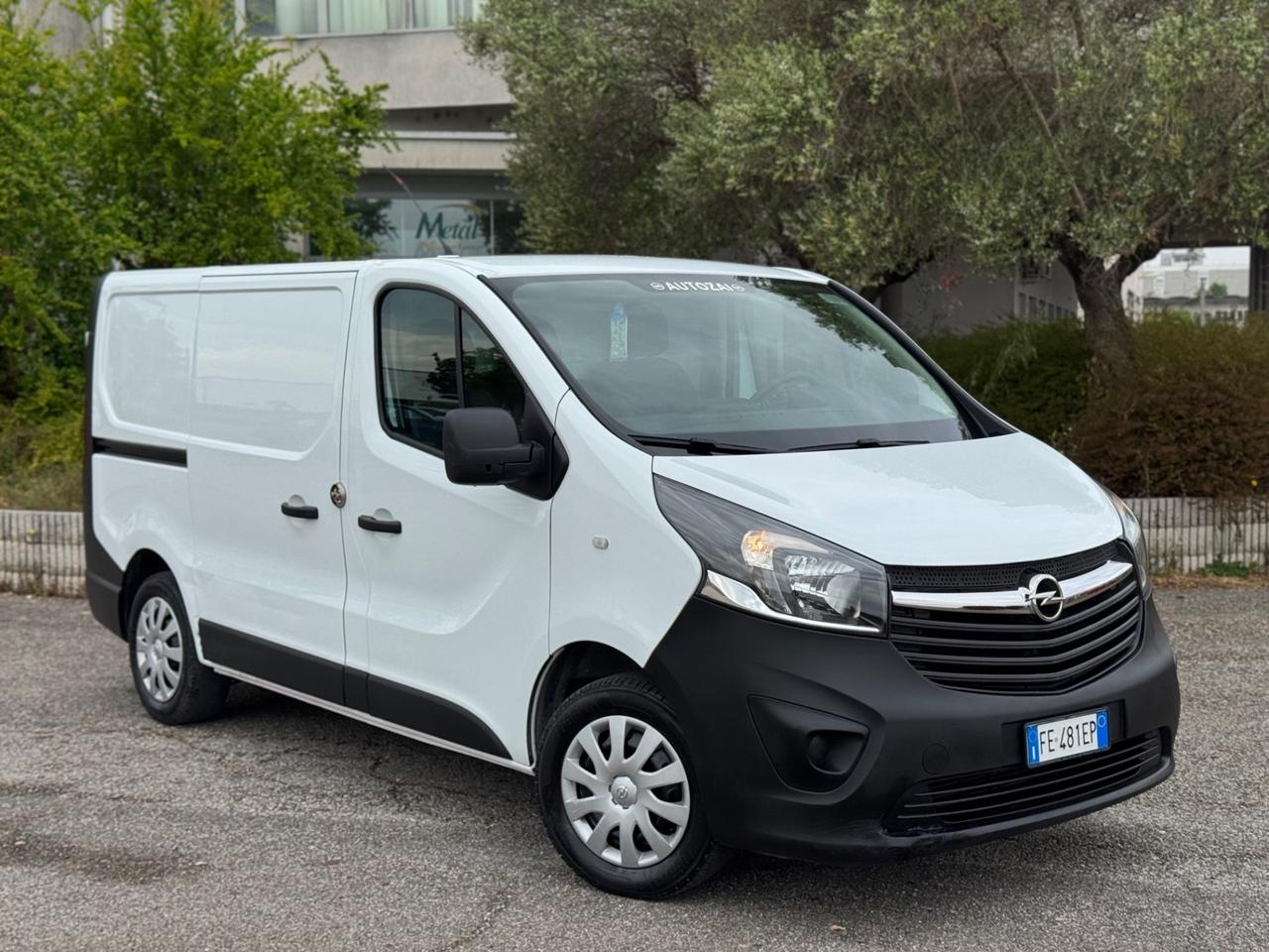 Opel Vivario 1.6 CDTI 116cv 6 Marce