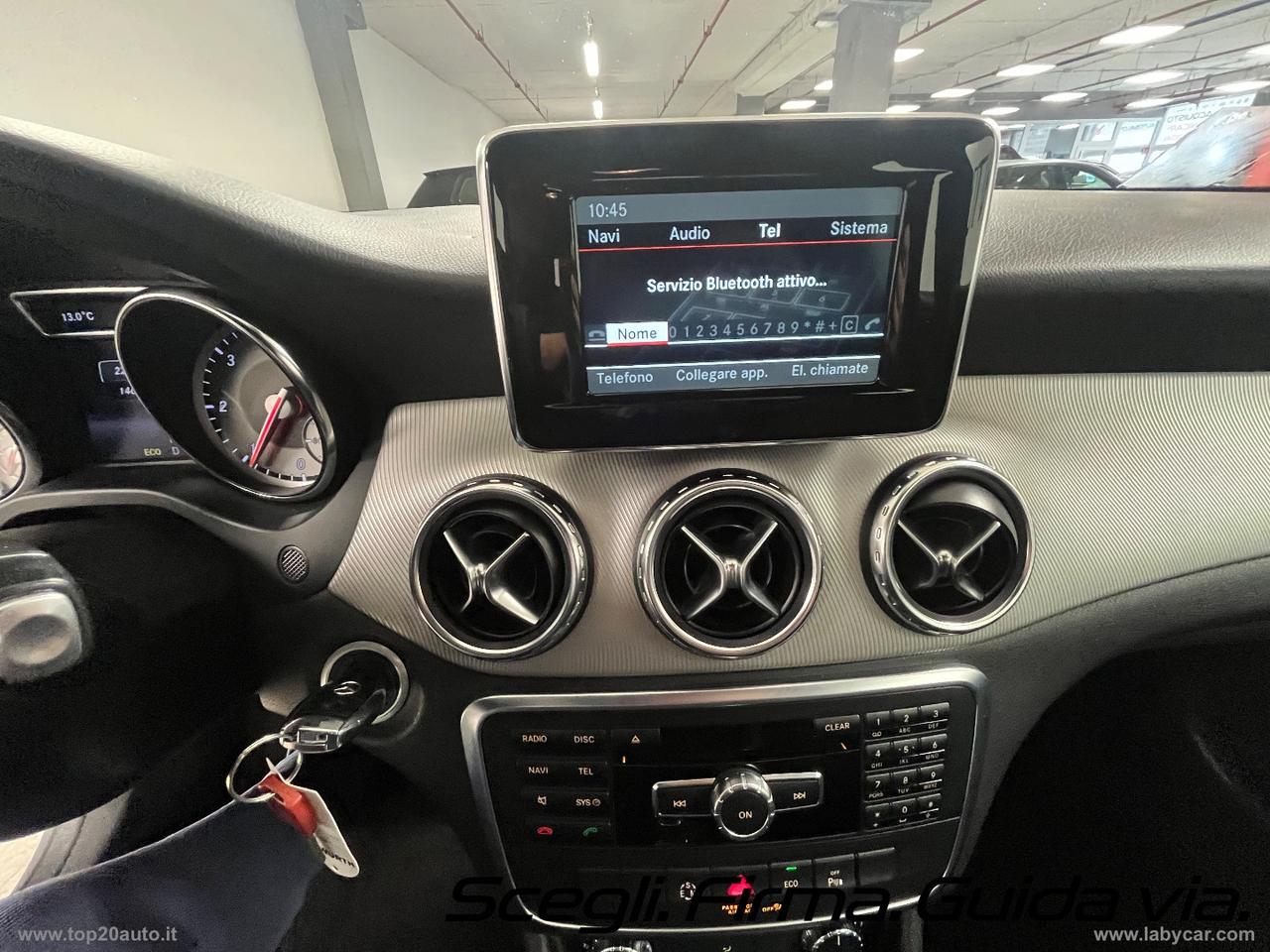 MERCEDES-BENZ GLA 200 CDI Automatic Sport
