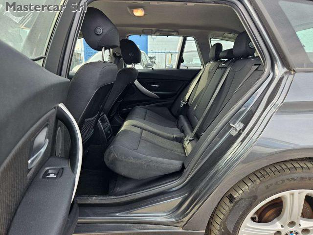 BMW 320 320d xDrive Business Adv. Touring aut. - GV219KS