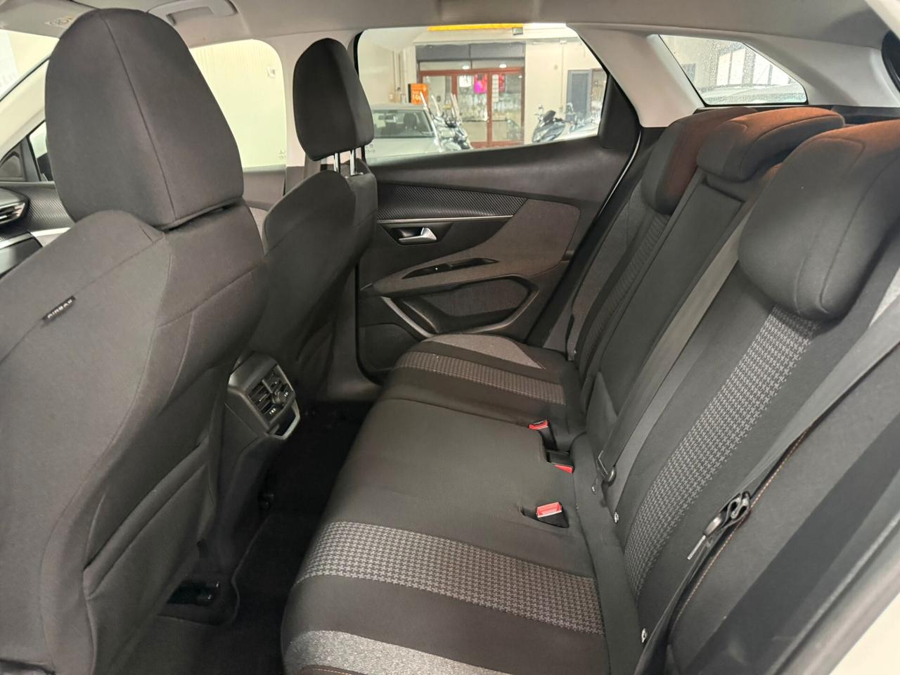 Peugeot 3008 1.5 Hdi 130cv Gancio traino