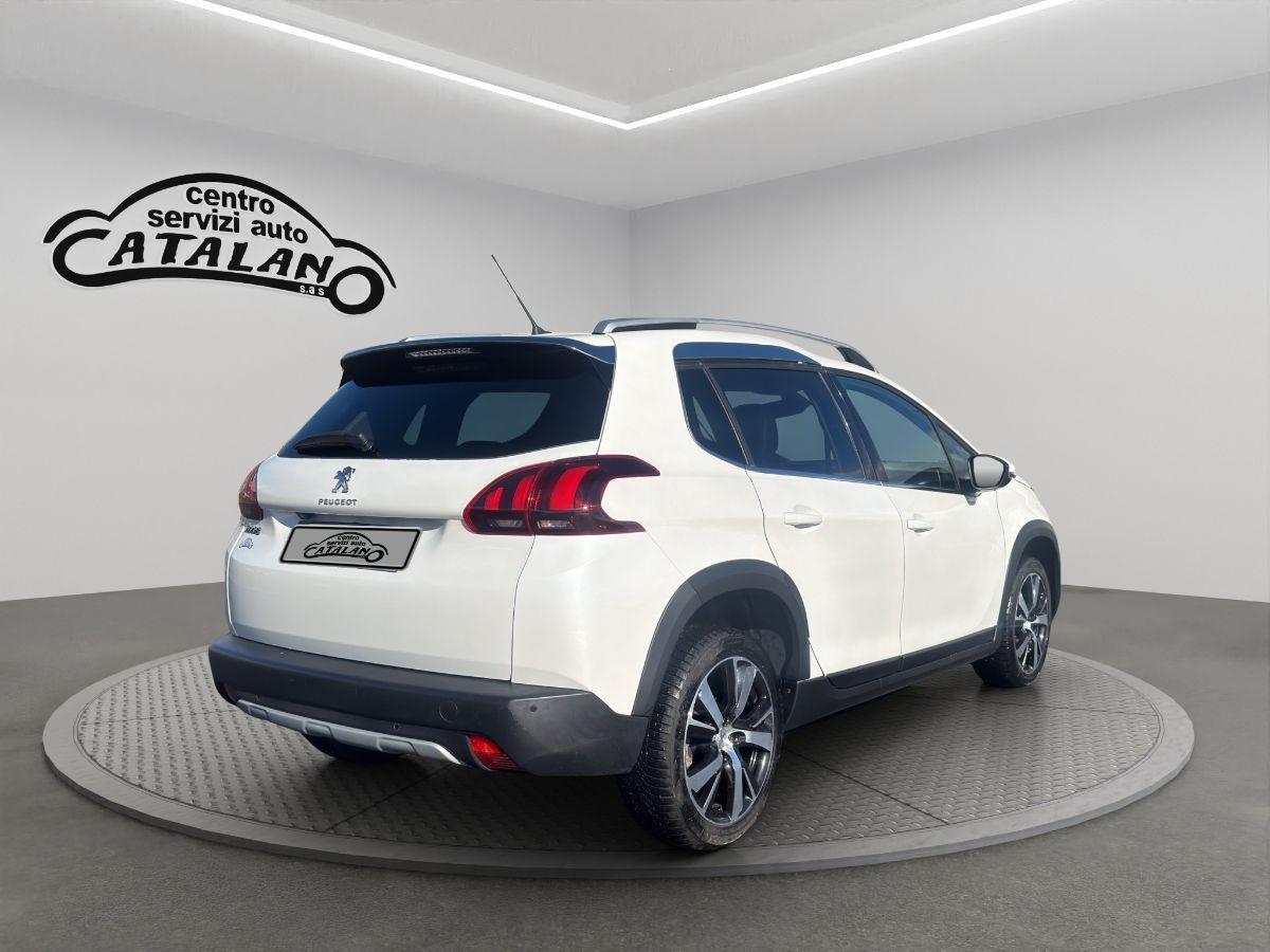 PEUGEOT - 2008 - 1.6 BlueHDi 102cv Black Matt bianco perla