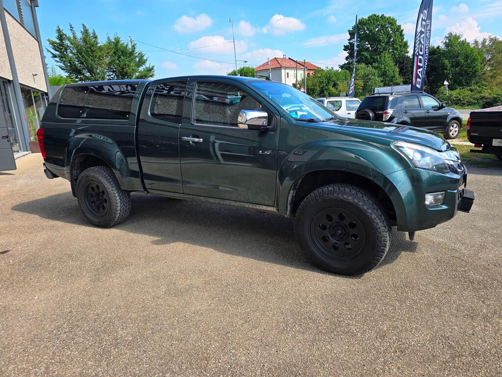 Isuzu D-Max 2.5 TDI 163CV SPACE CAB MONSTER LS